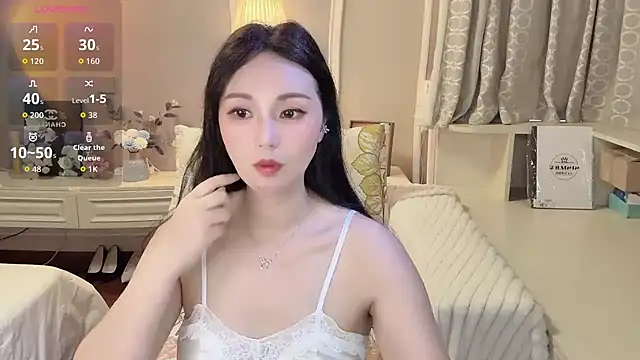 Snapshot of KCYE-CC chatting on 15, 7, 2026 KCYE-CC online show from 15, 7, 2026