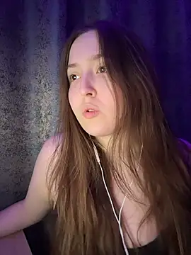 charmingggirl online show from 26, 4, 2026