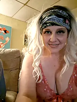Snapshot of PiSeas chatting on 21, 5, 2026 PiSeas online show from 21, 5, 2026