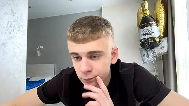 Snapshot of SoloFury chatting on 17, 5, 2026 SoloFury online show from 17, 5, 2026