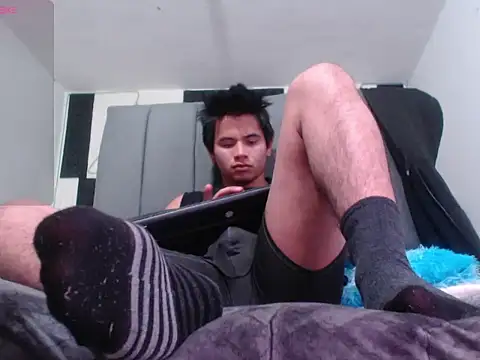 Snapshot of adonis_latin_19 chatting on 19, 6, 2026 adonis latin 19 online show from 19, 6, 2026