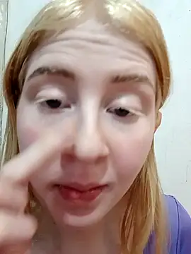 ninaxbabyy online show from 15, 4, 2026