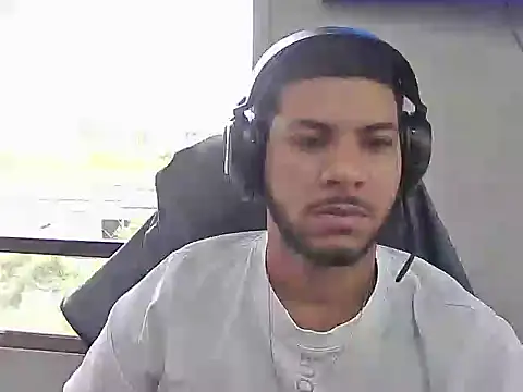 Snapshot of millerthh chatting on 21, 4, 2026 millerthh online show from 21, 4, 2026