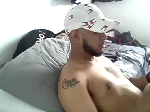 Snapshot of millerthh chatting on 11, 5, 2026 millerthh online show from 11, 5, 2026
