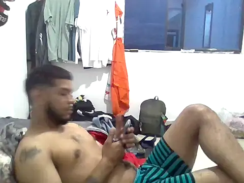 Snapshot of millerthh chatting on 18, 5, 2026 millerthh online show from 18, 5, 2026