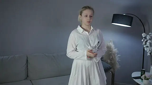 MegSchnure online show from 20, 3, 2026