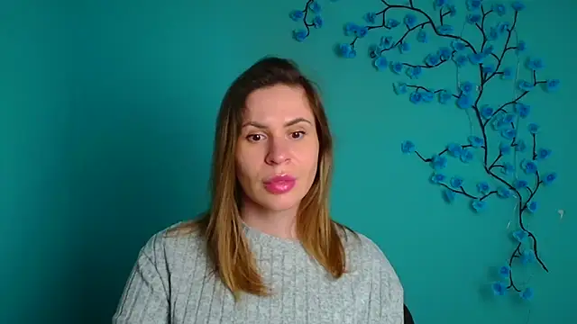 Kira raaaa online show from 1, 4, 2026