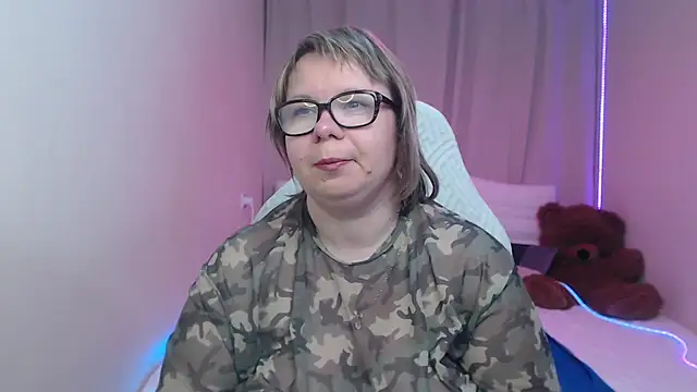 Snapshot of BonnnyBoobsy chatting on 9, 5, 2026 BonnnyBoobsy online show from 9, 5, 2026