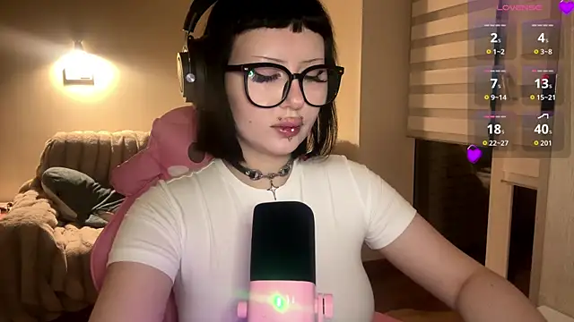 Snapshot of Setty_Asky chatting on 13, 5, 2026 Setty Asky online show from 13, 5, 2026