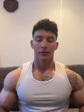 Snapshot of JAYCAM_ chatting on 8, 4, 2026 JAYCAM online show from 8, 4, 2026
