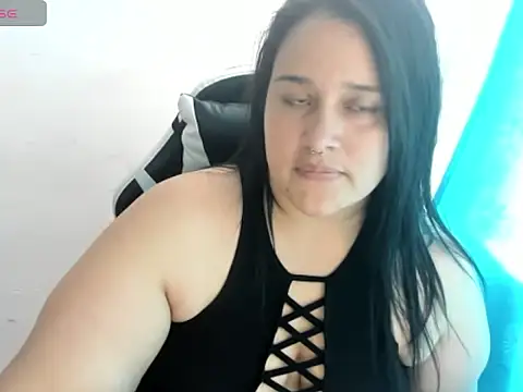 Atenea 19  online show from 7, 4, 2026