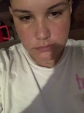 iamvaneg online show from 15, 4, 2026