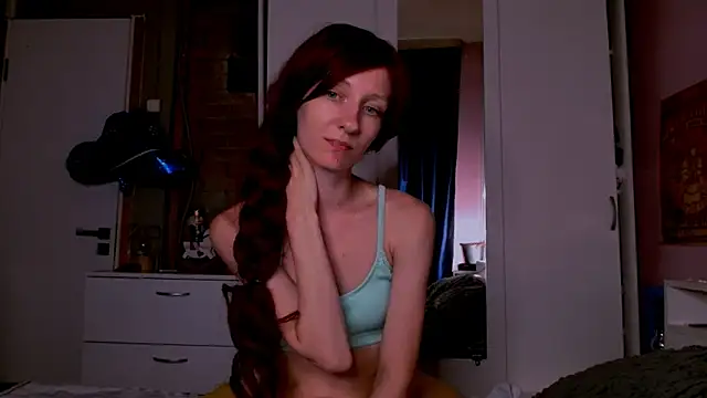 Snapshot of bzzz_bzzz chatting on 11, 6, 2026 bzzz bzzz online show from 11, 6, 2026