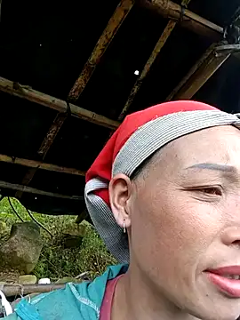 Snapshot of Meo-concute chatting on 7, 5, 2026 Meo-concute online show from 7, 5, 2026