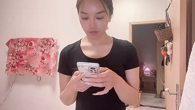 leilei998 online show from 19, 4, 2026