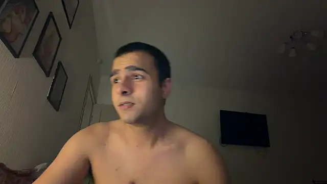 Snapshot of Daniel_ice chatting on 4, 6, 2026 Daniel ice online show from 4, 6, 2026