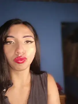 dulce soph online show from 29, 3, 2026