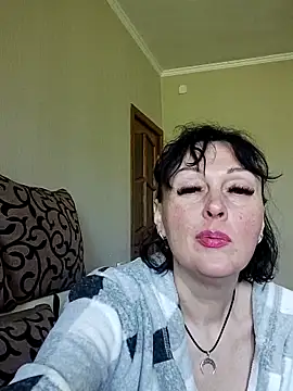 HelgaDennis online show from 26, 4, 2026