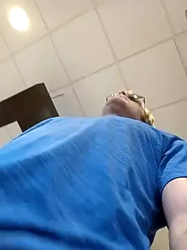 Zeppfann3377 online show from 1, 4, 2026