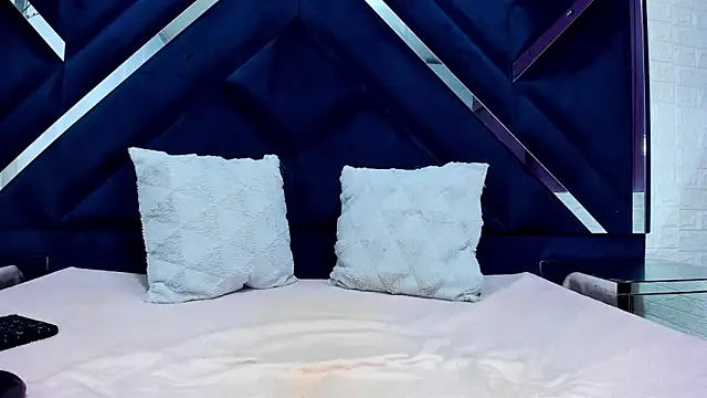 Snapshot of GeorginaHH chatting on 21, 3, 2026 GeorginaHH online show from 21, 3, 2026