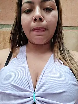 Yelii  online show from 26, 6, 2026