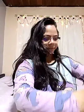 Snapshot of ROUSSE_SINCLAIR chatting on 16, 4, 2026 ROUSSE SINCLAIR online show from 16, 4, 2026