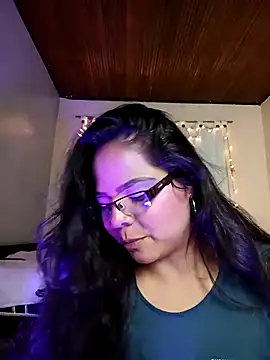 Snapshot of ROUSSE_SINCLAIR chatting on 28, 4, 2026 ROUSSE SINCLAIR online show from 28, 4, 2026