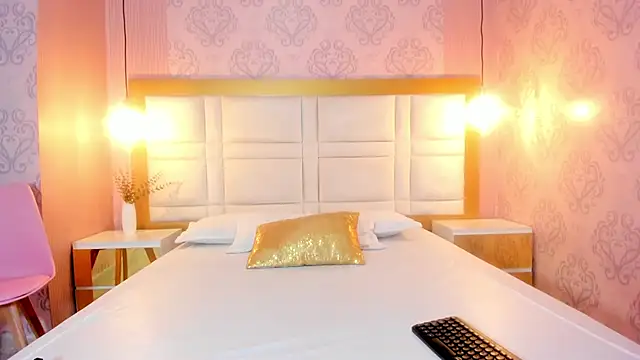 Alanah R online show from 25, 3, 2026