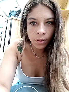 Snapshot of alanna6950 chatting on 12, 4, 2026 alanna6950 online show from 12, 4, 2026