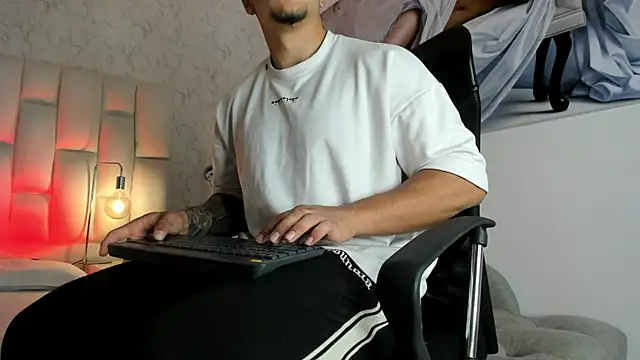 Snapshot of Zane_cruz chatting on 26, 4, 2026 Zane cruz online show from 26, 4, 2026