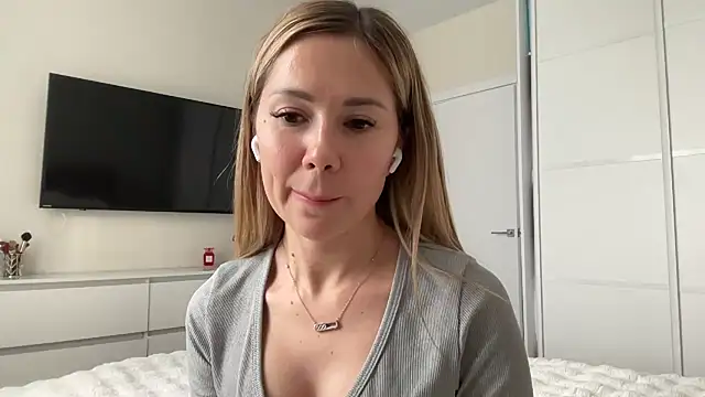 NensySafrons online show from 22, 3, 2026