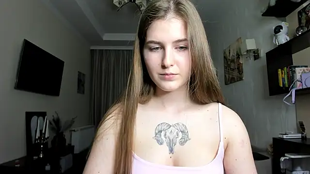 Snapshot of OhMyAlice chatting on 16, 4, 2026 OhMyAlice online show from 16, 4, 2026
