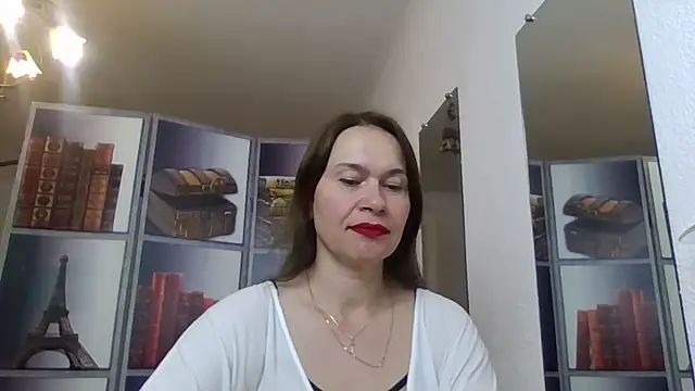 Snapshot of Selena_Moo chatting on 16, 5, 2026 Selena Moo online show from 16, 5, 2026