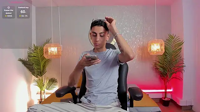 Snapshot of Gio_carangi chatting on 14, 5, 2026 Gio carangi online show from 14, 5, 2026