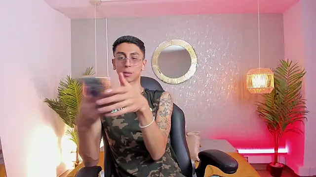 Snapshot of Gio_carangi chatting on 15, 5, 2026 Gio carangi online show from 15, 5, 2026