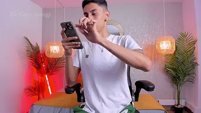 Snapshot of Gio_carangi chatting on 26, 7, 2026 Gio carangi online show from 26, 7, 2026