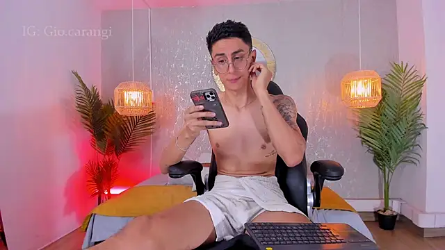 Snapshot of Gio_carangi chatting on 30, 7, 2026 Gio carangi online show from 30, 7, 2026