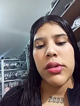 venuslaferte  online show from 28, 4, 2026