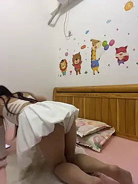 Snapshot of flylingling33 chatting on 24, 3, 2026 flylingling33 online show from 24, 3, 2026