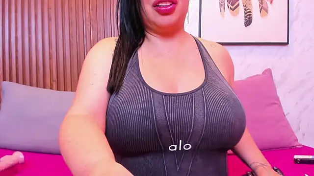 Nahomi rosse online show from 24, 4, 2026