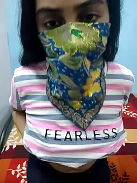 Snapshot of ALIZA_FENDY chatting on 25, 3, 2026 ALIZA FENDY online show from 25, 3, 2026