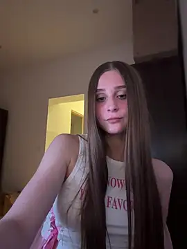 Snapshot of BellMeow_ chatting on 28, 5, 2026 BellMeow online show from 28, 5, 2026