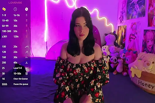 Snapshot of corina__pink chatting on 5, 6, 2026 corina pink online show from 5, 6, 2026