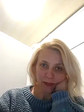 Snapshot of MiaLove183 chatting on 31, 3, 2026 MiaLove183 online show from 31, 3, 2026