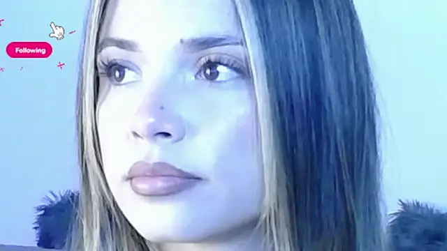 KylieVennet online show from 31, 3, 2026