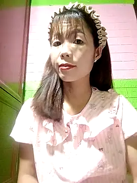 AmyLinee01 online show from 6, 5, 2026