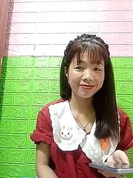 Snapshot of AmyLinee01 chatting on 28, 6, 2026 AmyLinee01 online show from 28, 6, 2026
