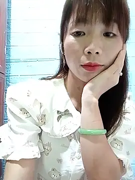 Snapshot of AmyLinee01 chatting on 28, 7, 2026 AmyLinee01 online show from 28, 7, 2026