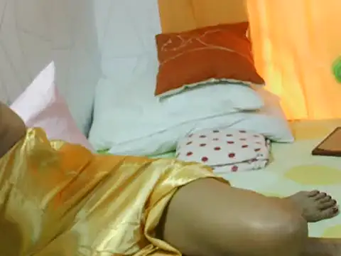 Snapshot of Creamy_HotPinayxxx chatting on 4, 7, 2026 Creamy HotPinayxxx online show from 4, 7, 2026