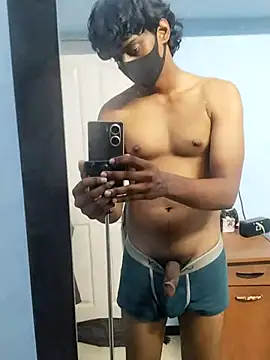 Snapshot of Igcholebhature_lovee chatting on 13, 5, 2026 Igcholebhature lovee online show from 13, 5, 2026
